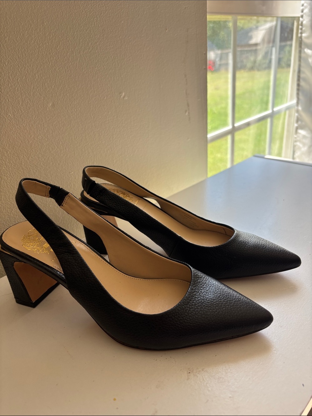 Vince Camuto Black Pointed Toe Slingback Pumps - Picture 2 of 5